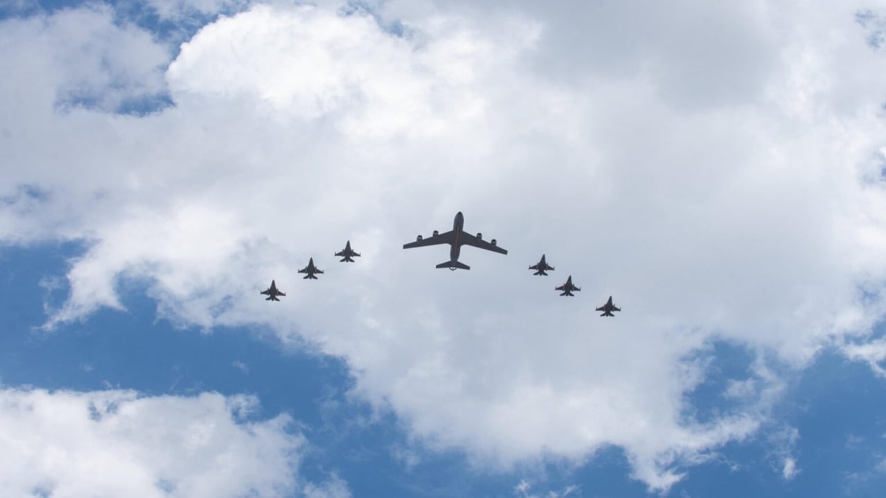 Foto - F-16’lar birbiri ardına iniş yaptı! 10 yıl sonra yeniden süpersonik güce kavuşuldu