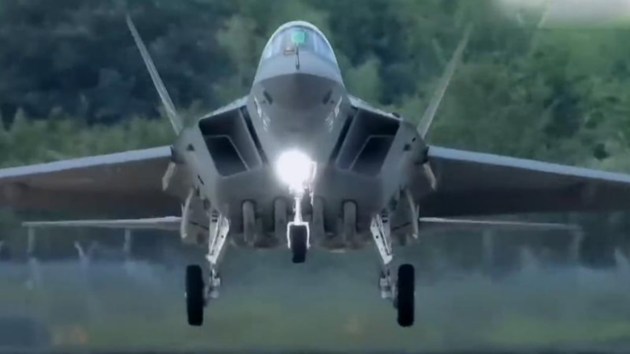 Foto - F-16’ların yerini alacak! "Radar katili" olarak bilinen KF-21’lerden düzinelerce geliyor