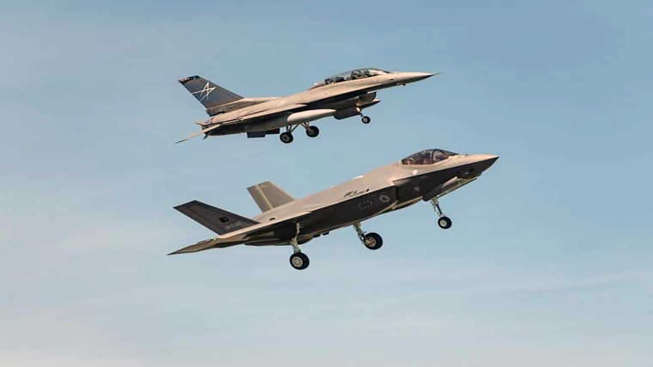 Foto - F-35 hayalet savaş uçağı yine bir belaya bulaştı