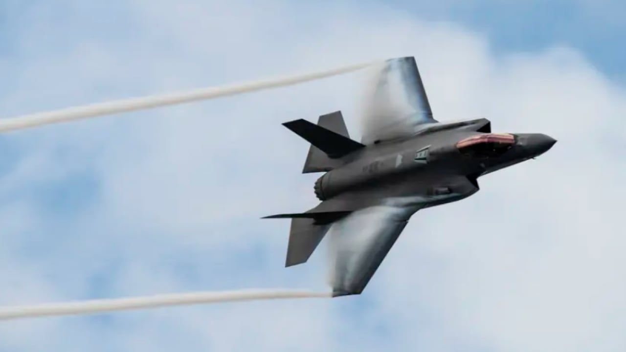 Foto - F-35 savaş uçağı özellikleri nelerdir, fiyatı ne kadar ve menzili kaç km? Türkiye'ye F-35 verilecek mi?