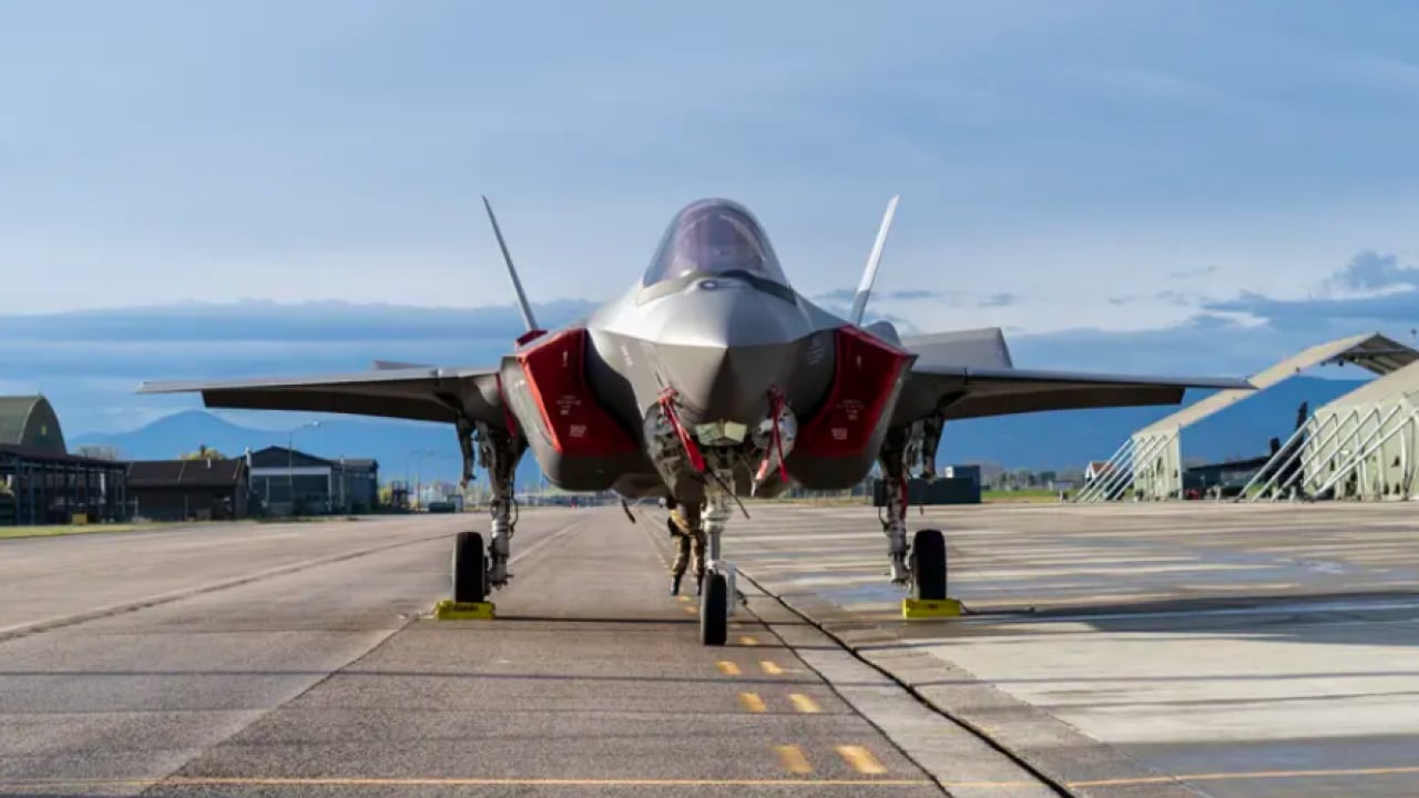 Foto - F-35 savaş uçağı özellikleri nelerdir, fiyatı ne kadar ve menzili kaç km? Türkiye'ye F-35 verilecek mi?