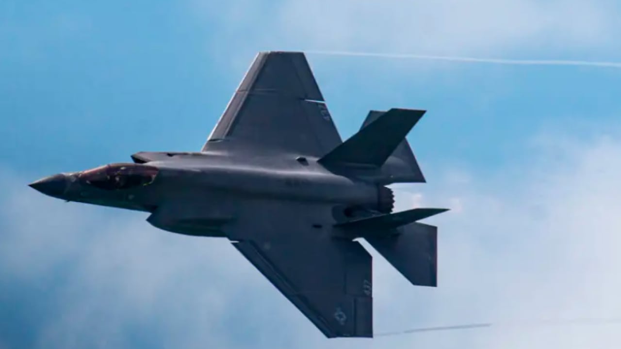 Foto - F-35 savaş uçağı özellikleri nelerdir, fiyatı ne kadar ve menzili kaç km? Türkiye'ye F-35 verilecek mi?