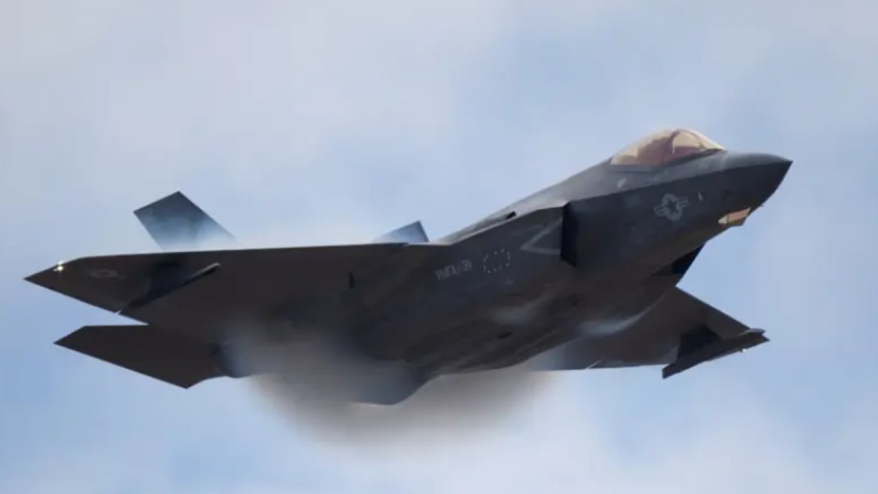 Foto - F-35 savaş uçağı özellikleri nelerdir, fiyatı ne kadar ve menzili kaç km? Türkiye'ye F-35 verilecek mi?