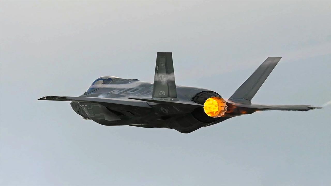 Foto - F-35A savaş uçakları gönderildi! Çin'in etrafını sarıyorlar