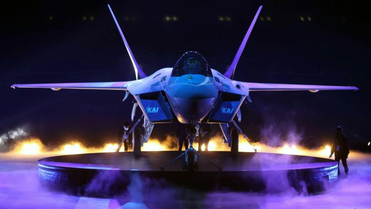 Foto - F-35'i tahtından edecek savaş uçağı! KF-21'in fiyatı belli oldu
