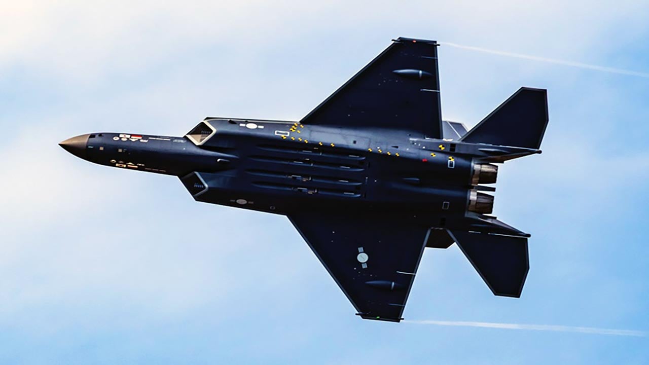 Foto - F-35'i tahtından edecek savaş uçağı! KF-21'in fiyatı belli oldu