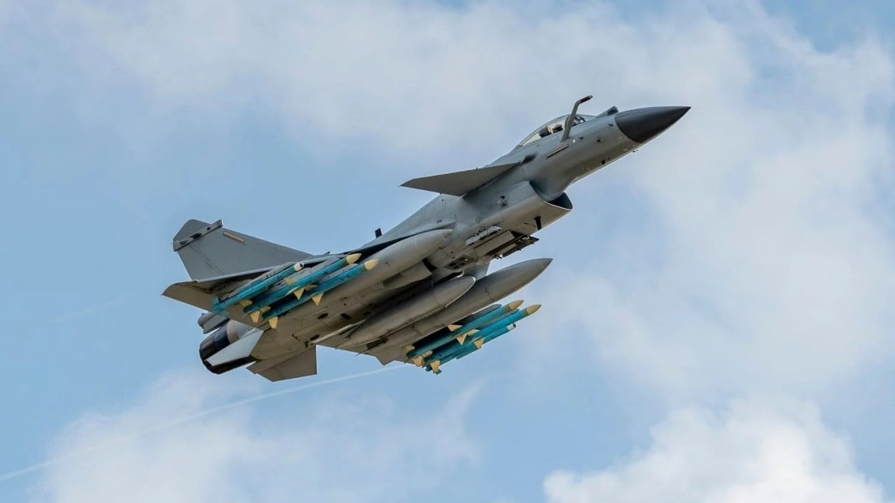 Foto - F-35'in ipini çekecek uçak! J-10C keklik gibi avladı