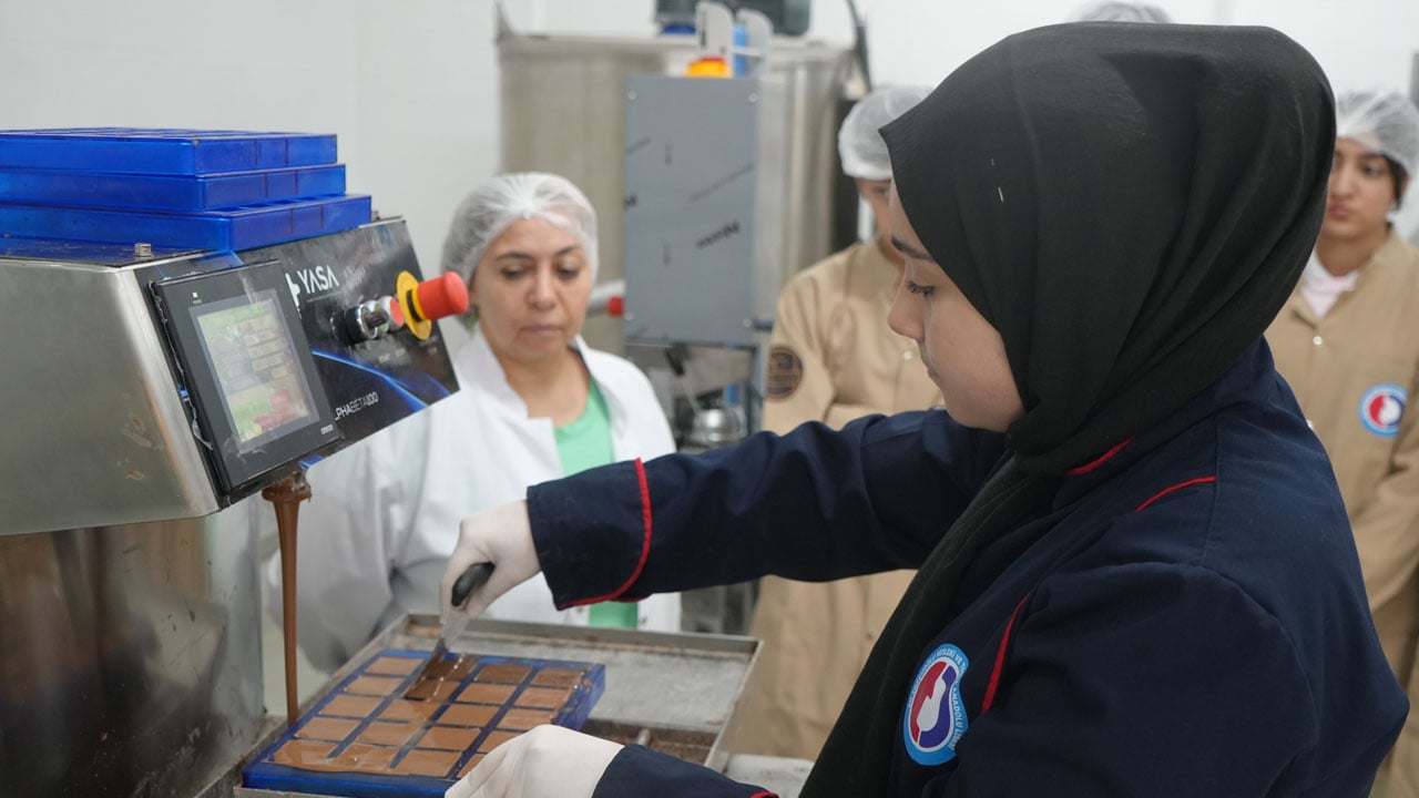 Foto - Fabrika değil okul! Yılda 3 milyon TL ciro