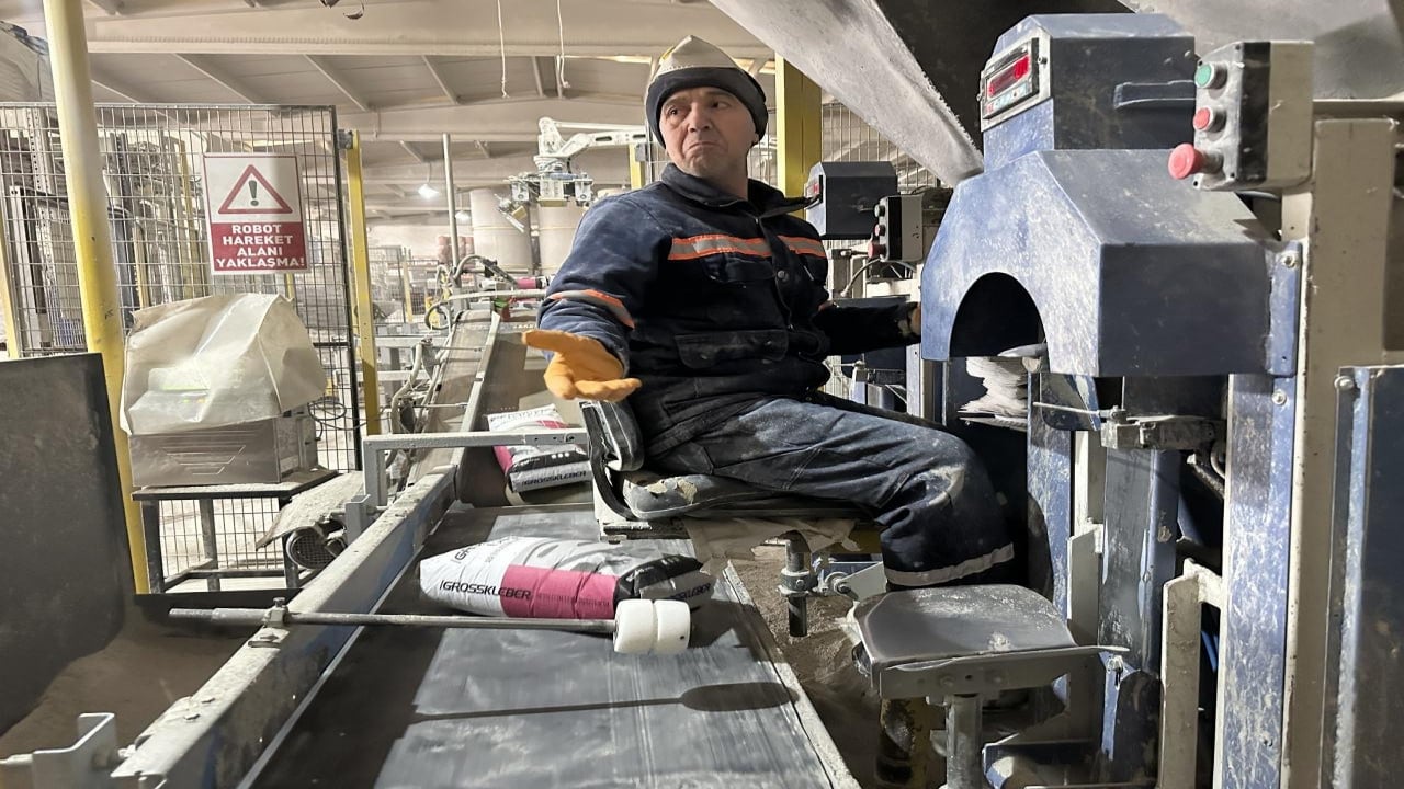 Foto - Fabrikaları eleman bulamıyor! Kentin valisi isyan etti: 20 bin kişi gelsin, hemen işe alalım