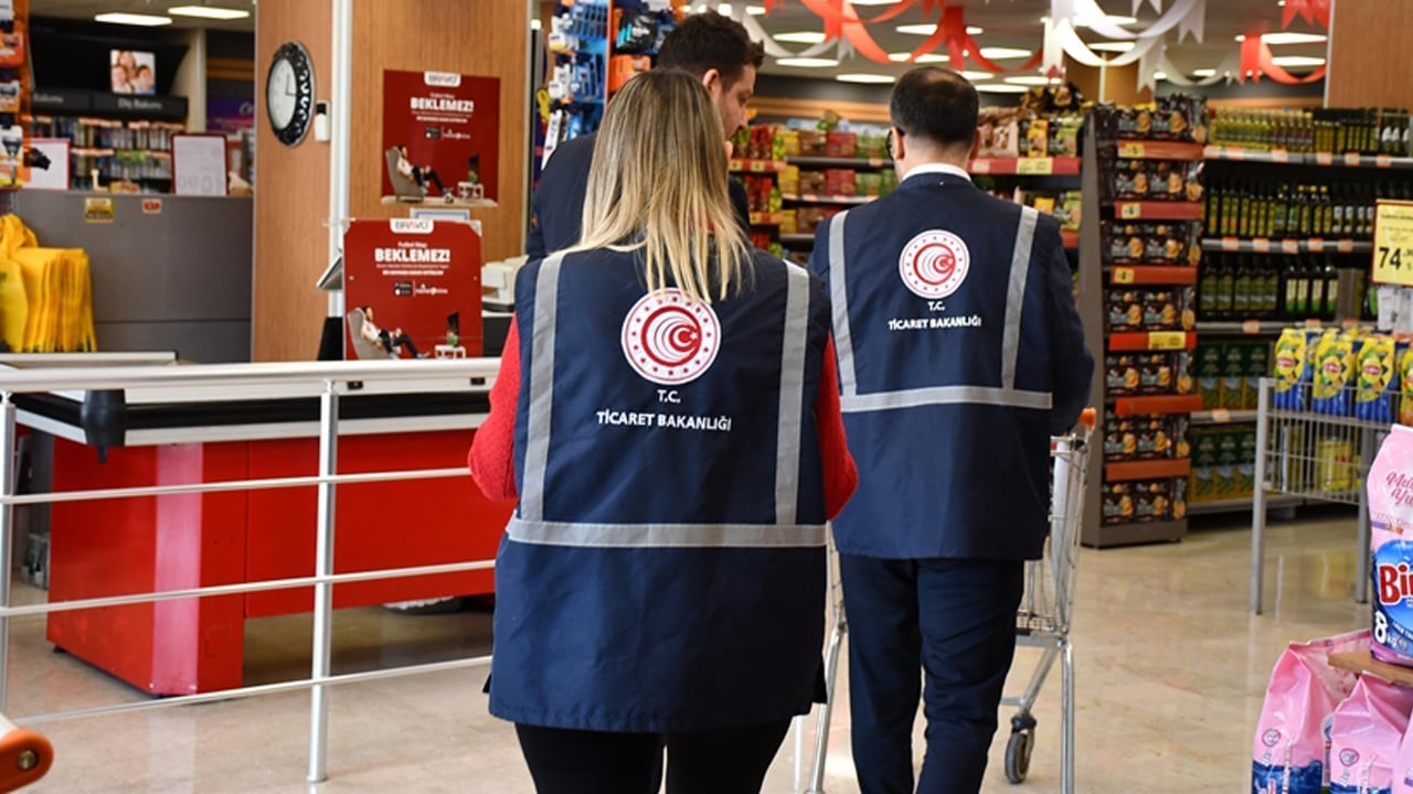 Foto - Fahiş fiyat ve stokçuların peşine düşüldü! Milyarlarca lira ceza uygulandı! Tüketici rahatlayacak