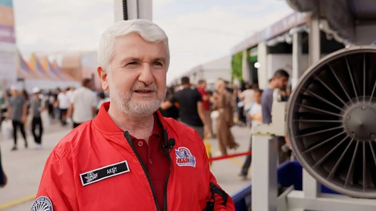 Foto - Faruk Akşit 'hükümet fırça atmış' diyerek duyurdu: Siz bir motoru yapamıyorsunuz