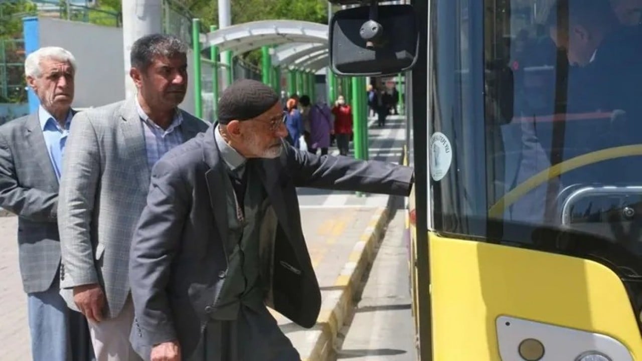 Foto - Faruk Erdem açıkladı! İşte emekli ve 65 yaş üstünün ücretsiz yararlanabileceği haklar