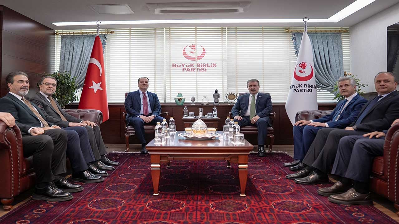 Foto - Fatih Erbakan'dan Mustafa Destici'ye ziyaret! Ankara'da iki liderden önemli görüşme!