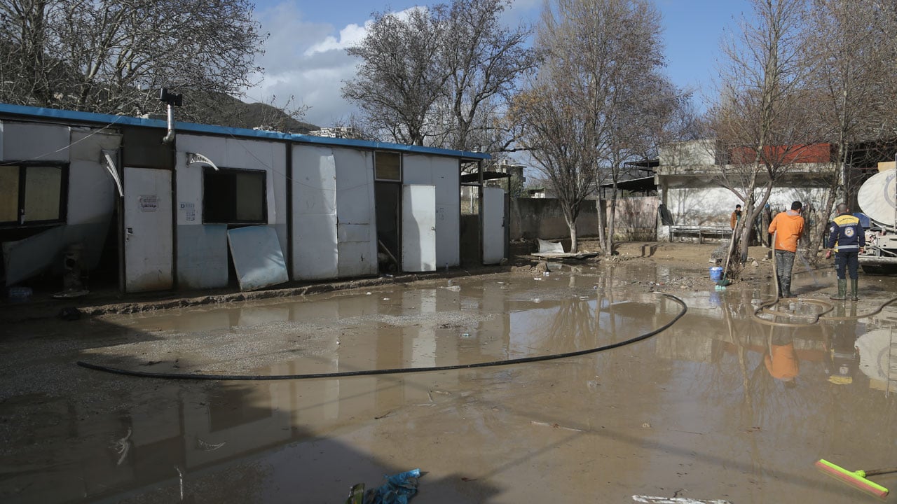 Foto - Felaket hastaneyi yuttu! Sel sonrası İdlib’de sağlık sistemi çöktü