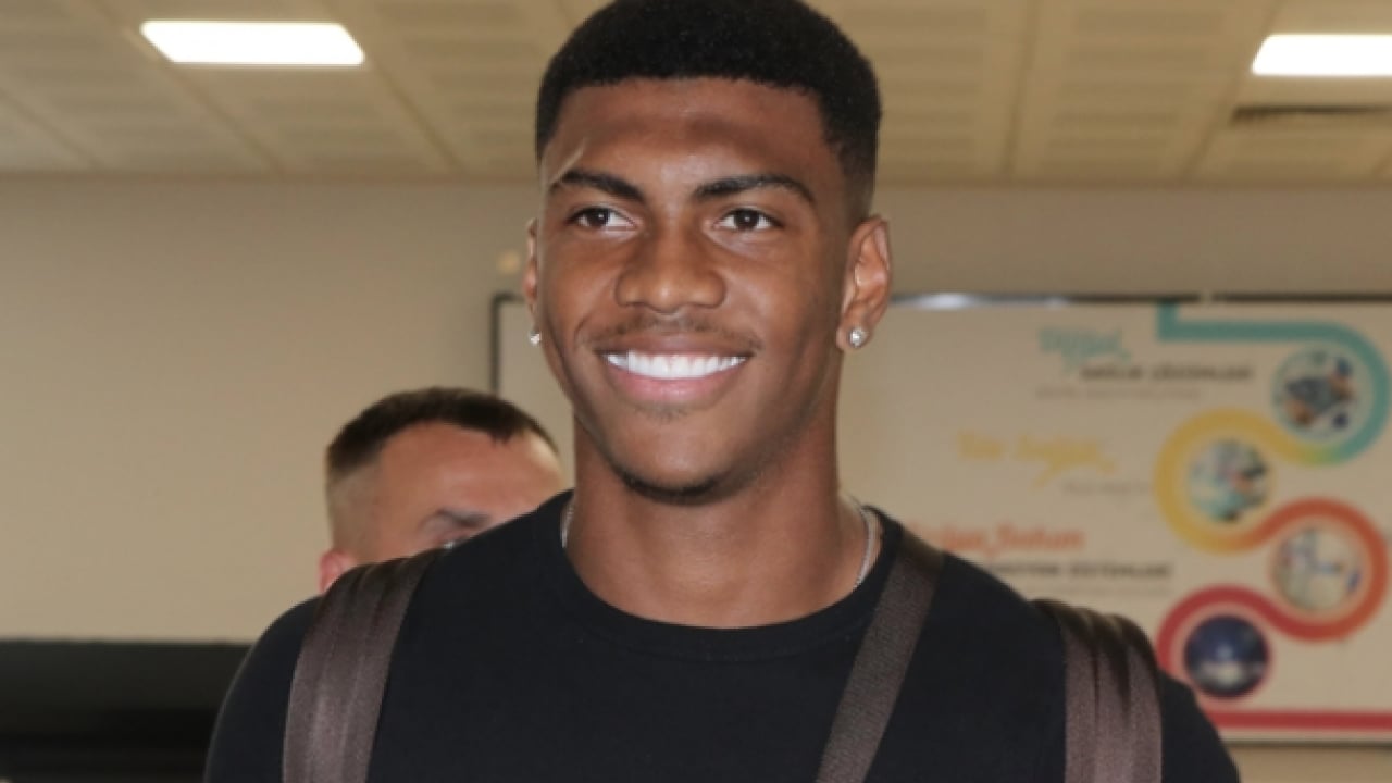 Felipe Augusto'ya ilgi bitmedi: Sezon sonu gelecekler: Ne oldu peki sonu...