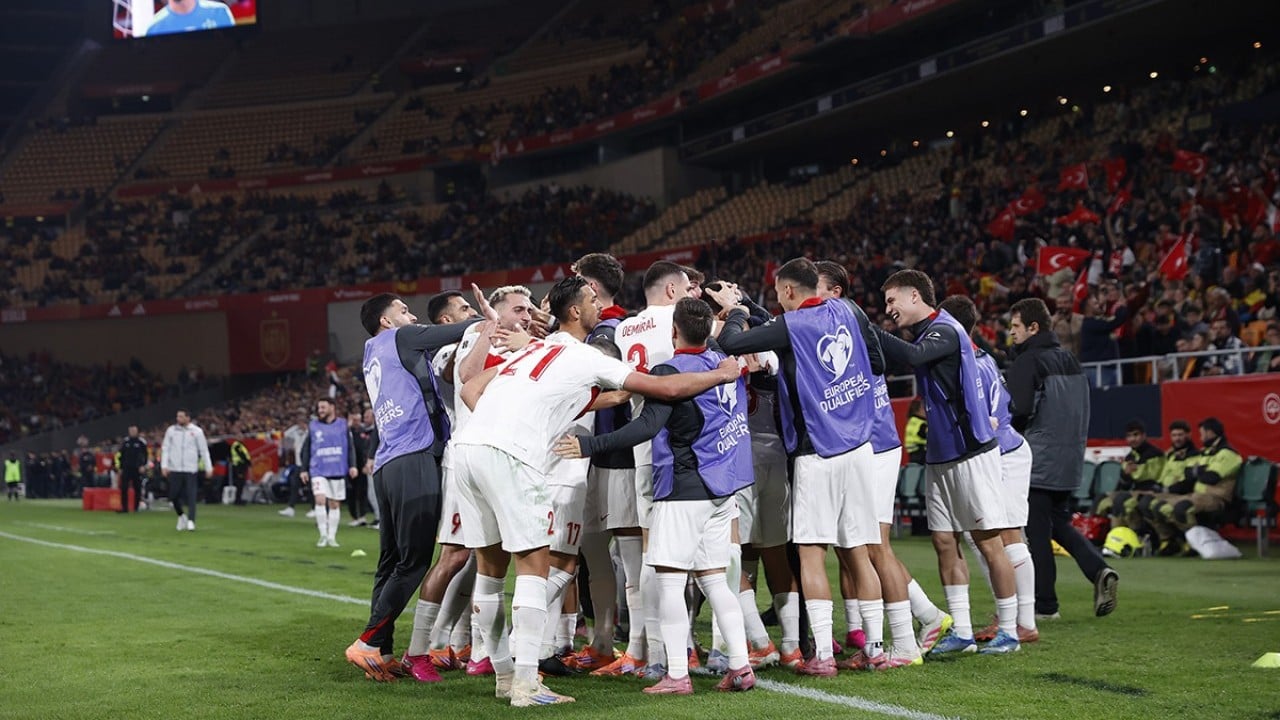Foto - Fena tutuştular sanki: Galatasaray efsanesi Hagi'den Romanya'ya Türkiye uyarısı