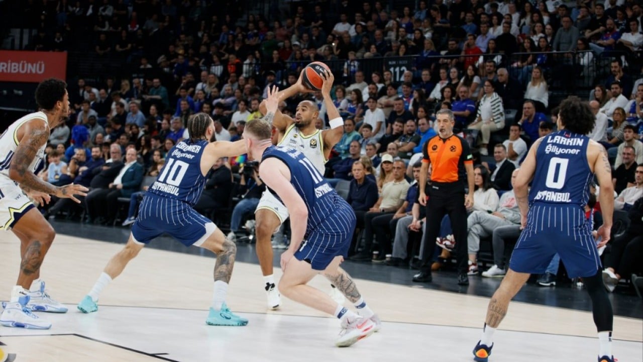 Foto - Fenerbahçe Beko mu, Anadolu Efes mi? Şimdi EuroLeague’de Türk derbisi zamanı