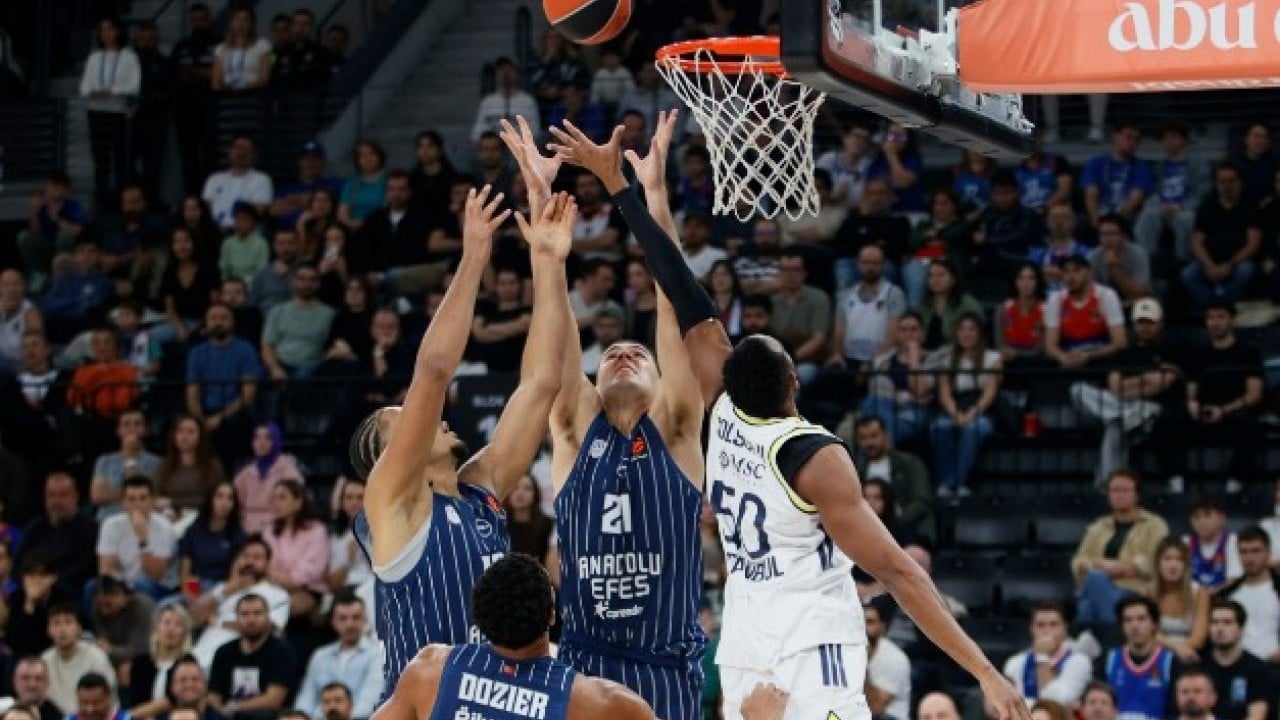 Foto - Fenerbahçe Beko mu, Anadolu Efes mi? Şimdi EuroLeague’de Türk derbisi zamanı