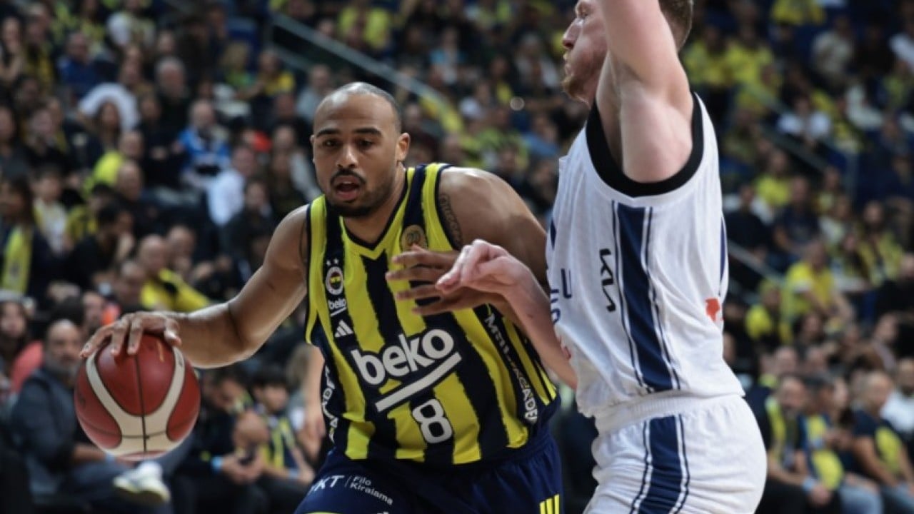 Foto - Fenerbahçe Beko mu, Anadolu Efes mi? Şimdi EuroLeague’de Türk derbisi zamanı