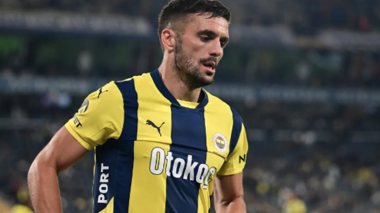 Foto - Fenerbahçe bombayı patlatacak... 8 numarada yeni gelişme! Dusan Tadic sahneye çıktı bir kere...
