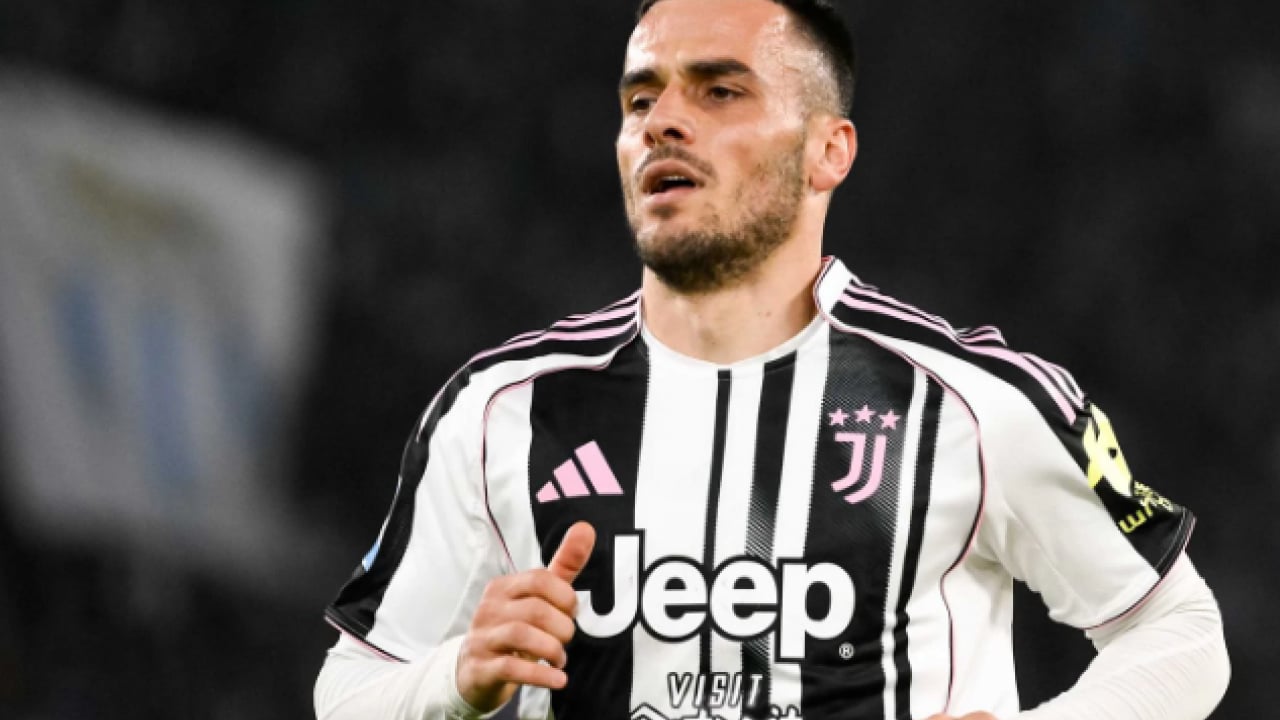 Foto - Fenerbahçe eski yıldızının peşinde