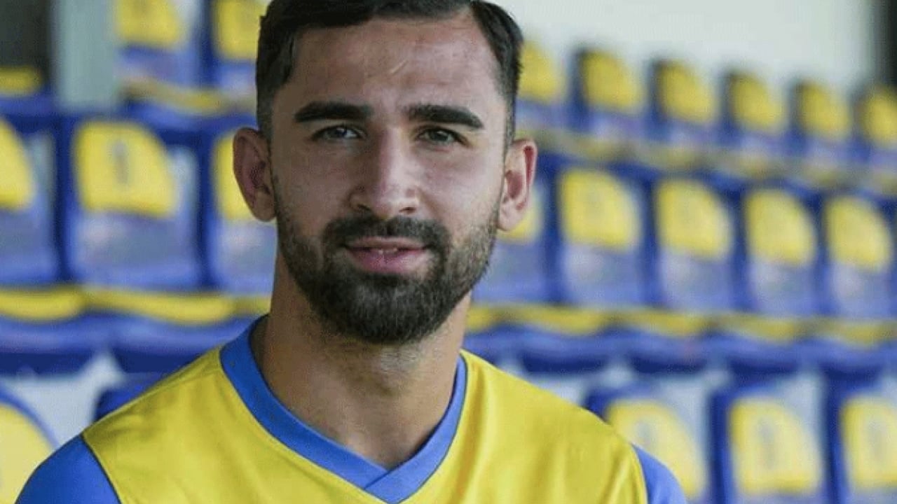 Foto - Fenerbahçe, Galatasaray'a para ödeyebilir! Bir transfer için bu riske girecekler mi? Pes vallahi pes