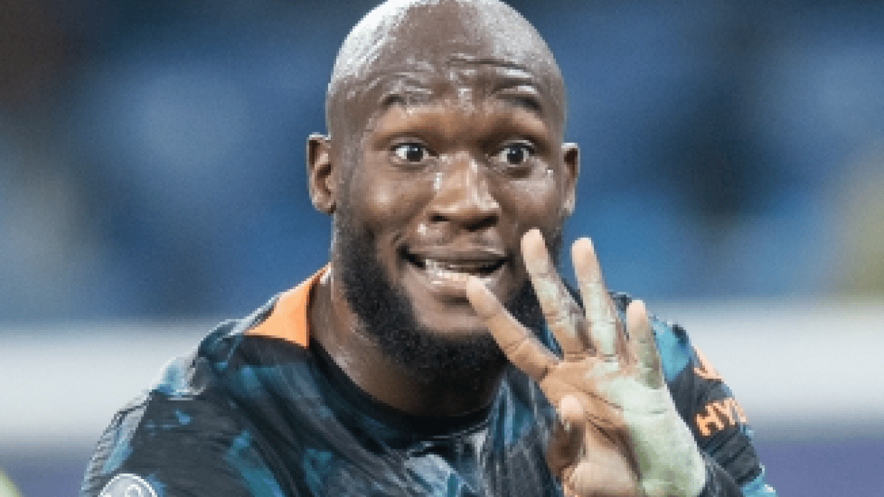 Fenerbahçe ile anılıyordu: Futbolu mu bırakacak!