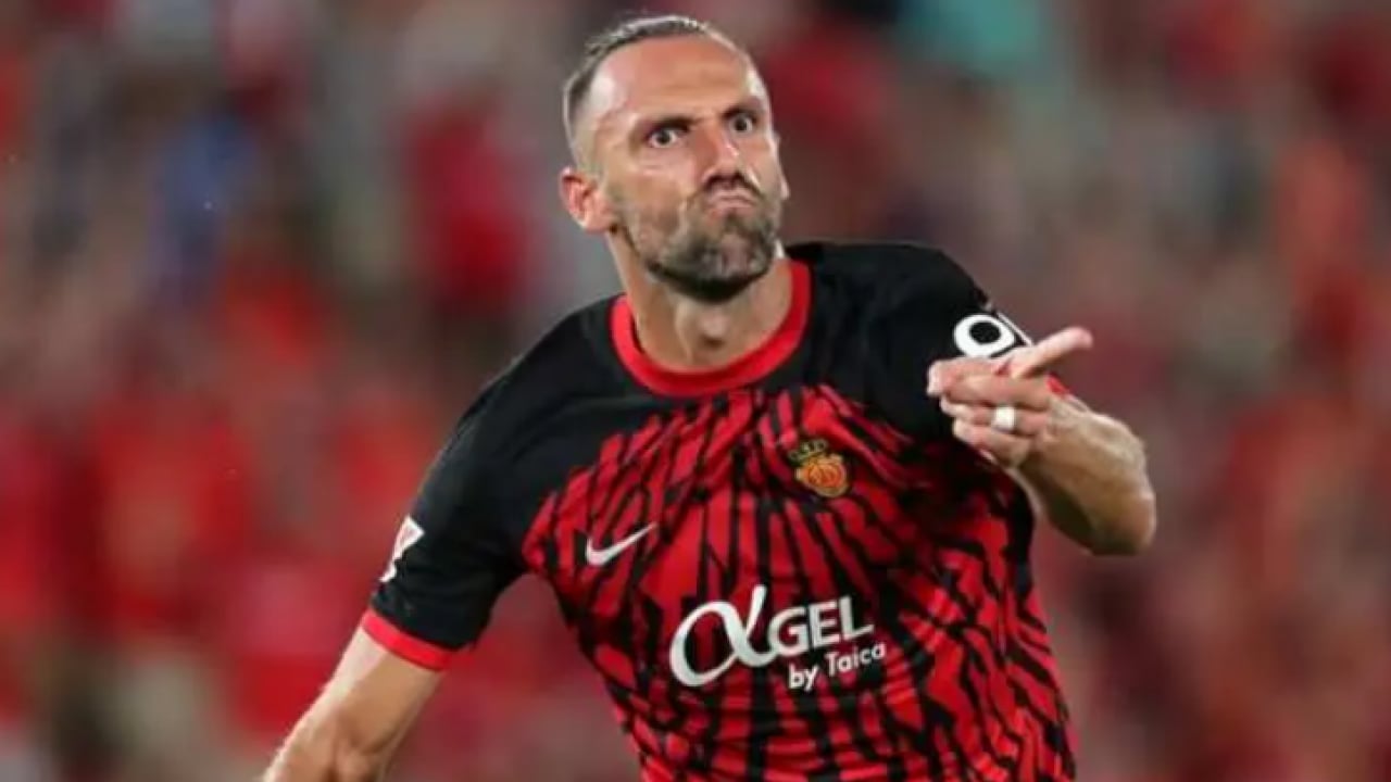 Fenerbahçe mi Galatasaray mı? Vedat Murigi kararını verdi!