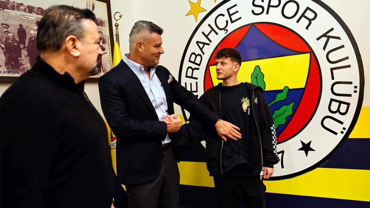 Foto - Fenerbahçe resmen duyurdu! Szymanski, Rennes'e transfer oldu