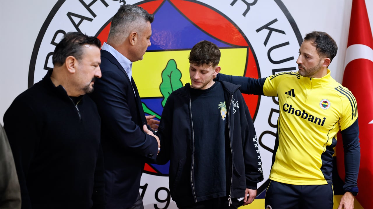 Foto - Fenerbahçe resmen duyurdu! Szymanski, Rennes'e transfer oldu