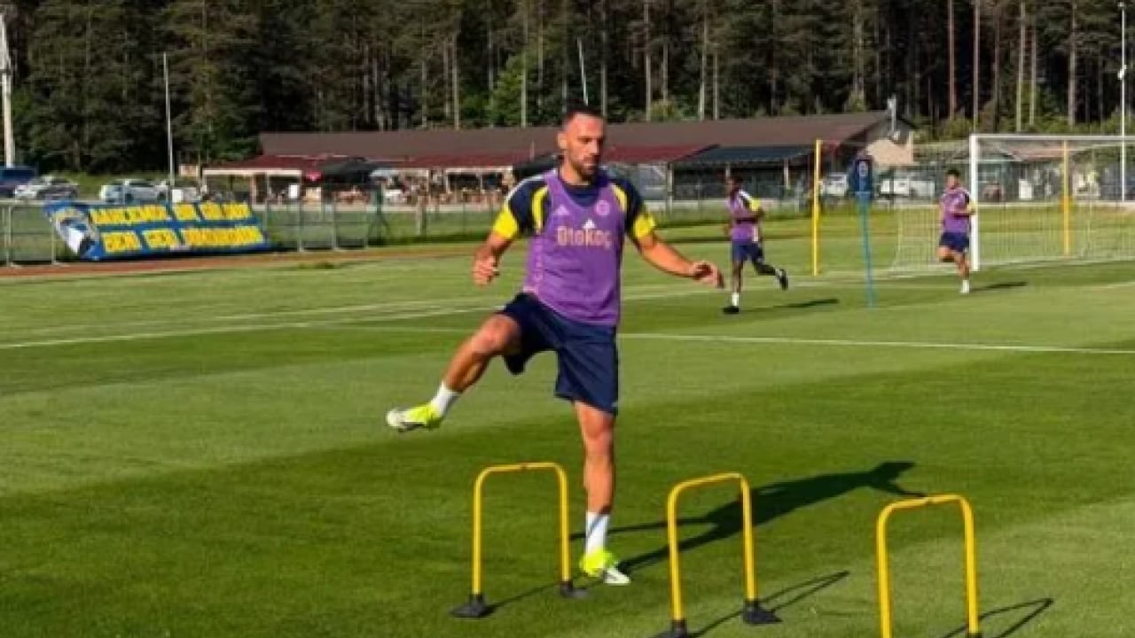 Foto - Fenerbahçe transferde vites yükseltti! 2 yıldız golcü gündemde