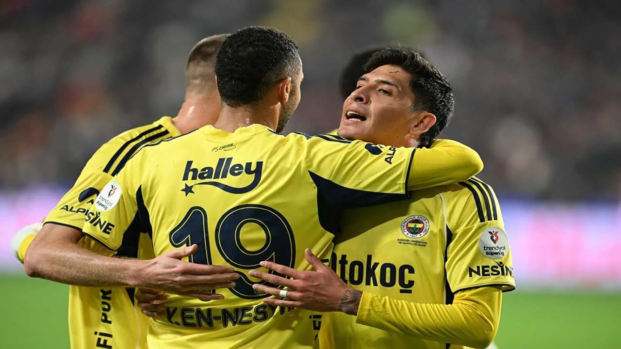 Foto - Fenerbahçe’de 35 milyon euroluk kayıp! Sadettin Saran’ı düşündüren yıldız gelişmesi