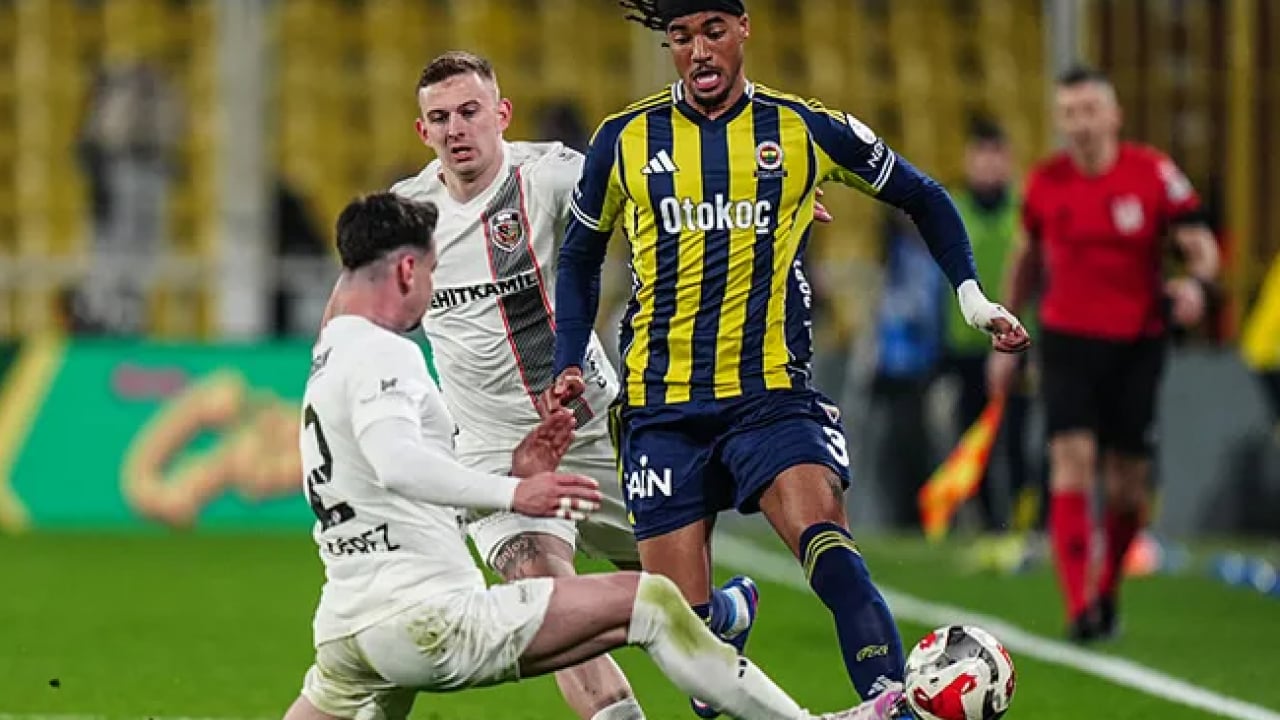 Foto - Fenerbahçe’de ayrılık rüzgarı! İşte tecrübeli futbolcunun oynamak istediği takım