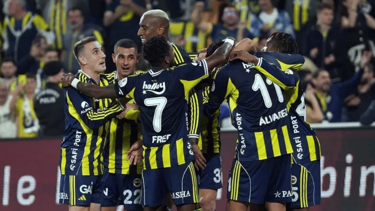 Foto - Fenerbahçe’de derbi sonrası ortalık karıştı! Yıldız isim Kayseri deplasmanında yedek kalacak