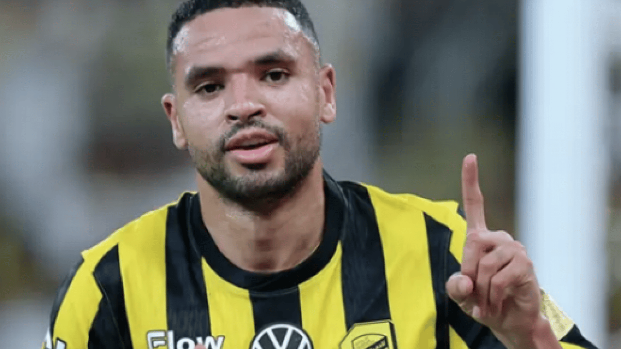 Foto - Fenerbahçe'de sıcak saatler yaşanacak iken... Tam bir karikatür olayı daha gerçekleşti!