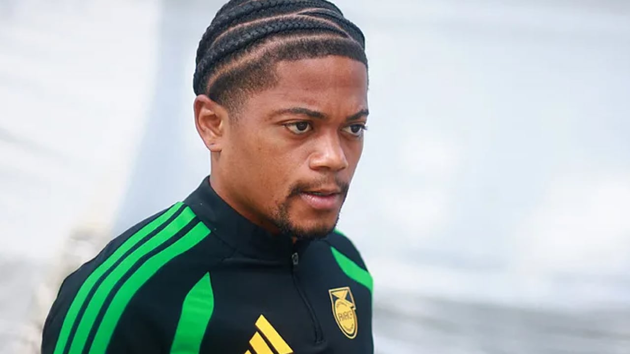 Foto - Fenerbahçe’de yeni sezon çalışmalarına şimdiden başladı! 2 yıldız futbolcu listeye alındı