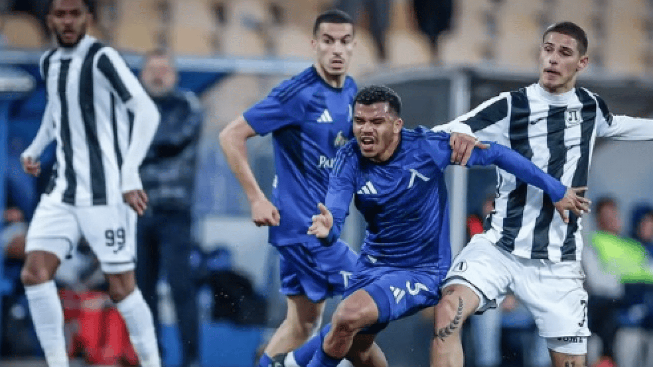 Fenerbahçe'den sürpriz sol bek hamlesi! Beşiktaş'ın da gündemindeydi