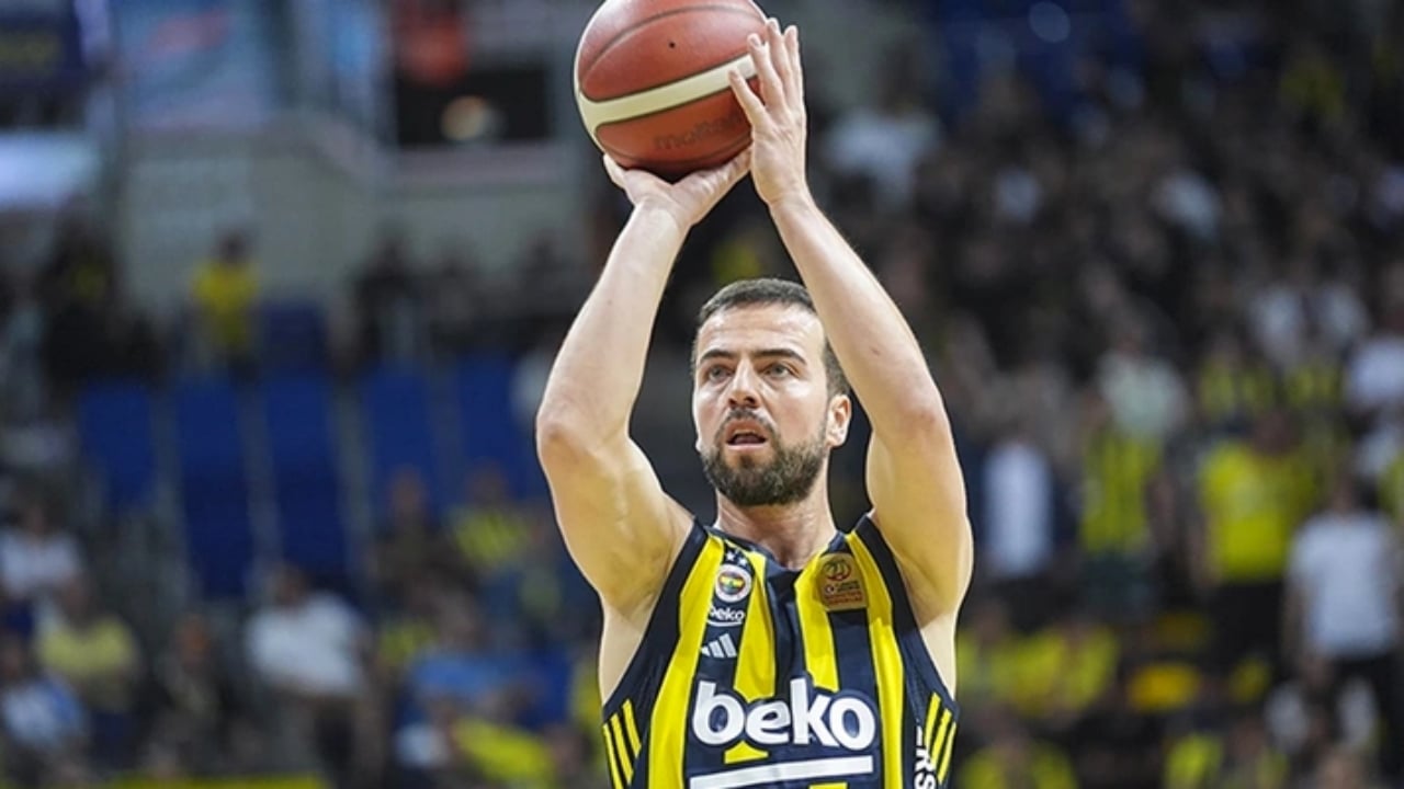 Foto - Fenerbahçeli basketbolcu Melih Mahmutoğlu’ndan "alkol" rezilliği! Def edin gitsin şunu takımdan