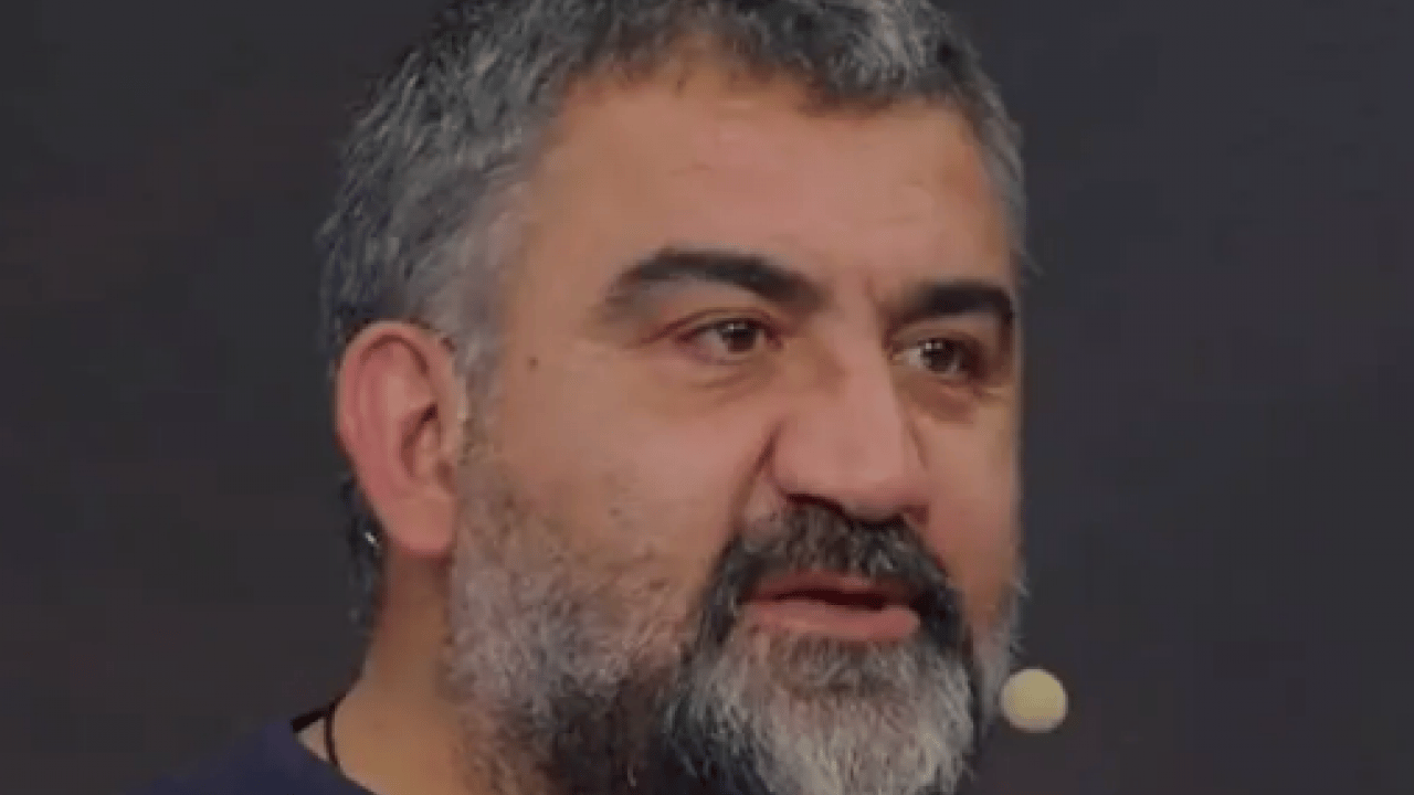 Fenerbahçeli Ümit Özat lafı dolandırmadı: 'Rüyasında bile göremez... Hemen gönderilmeli...'