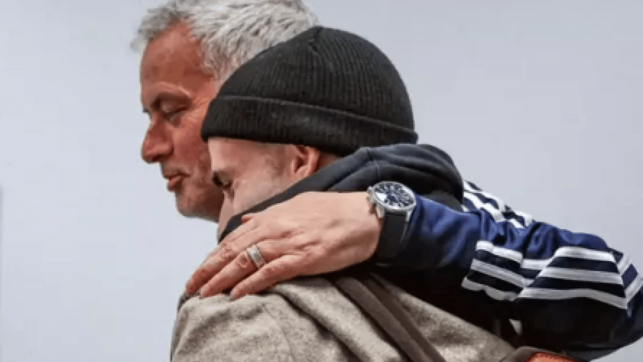 Fenerbahçelileri ve Beşiktaşlıları delirtecek fotoğraf! İki karaktersiz sonunda buluştular... 