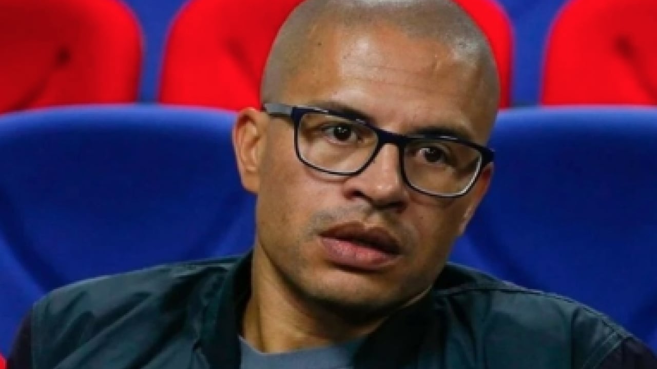 Foto - Fenerbahçe'nin efsane 10 numarası Alex de Souza imzayı attı: Dikkat çeken çıkışı yaptı...