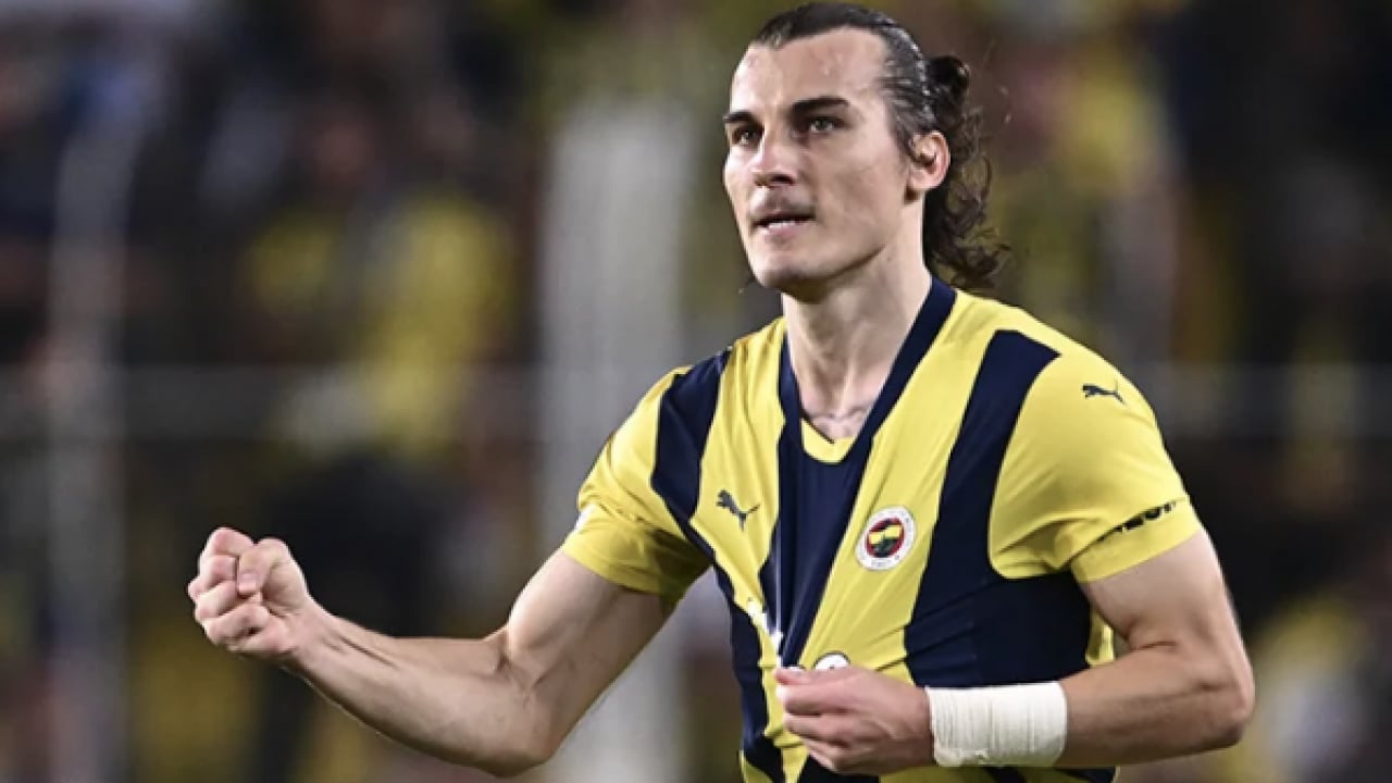 Foto - Fenerbahçe'nin savunma sistemi vuruldu resmen! Çağlar Söyüncü'nün senelik maaşı 3.1 milyon euro! 