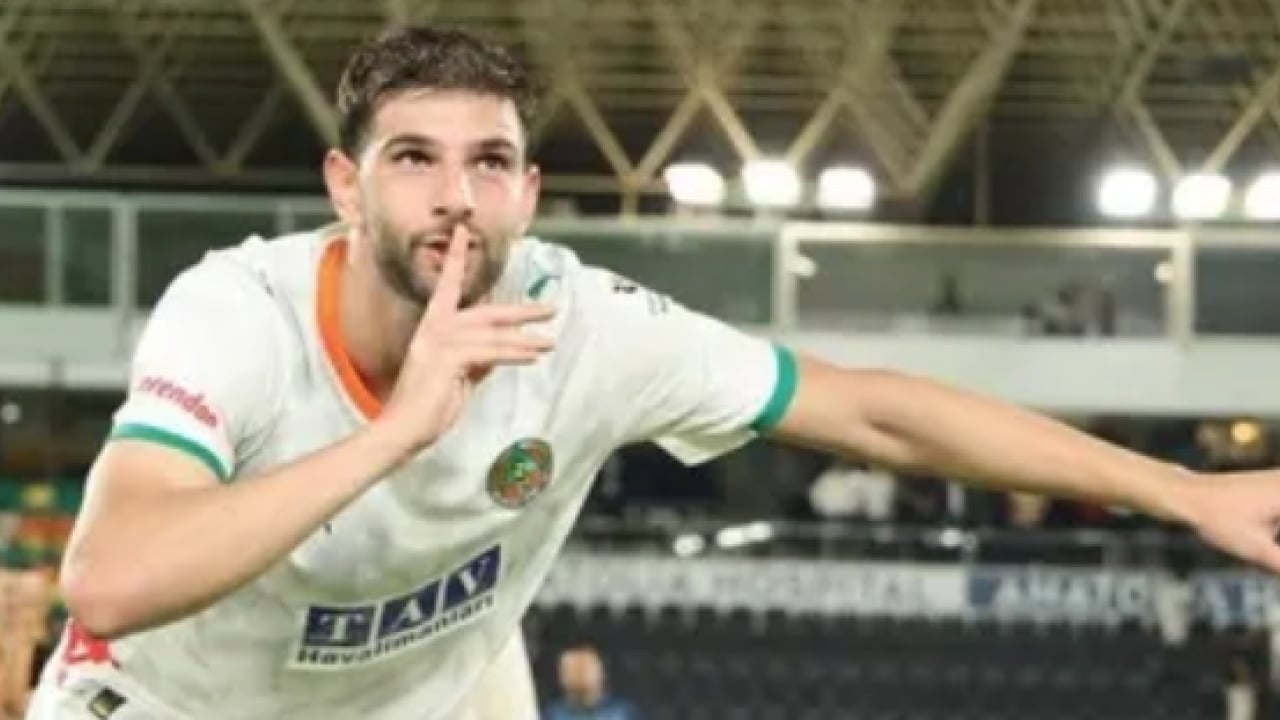 Foto - Fenerbahçe'nin yeni stoperi Süper Lig'den! Transfere sıcak bakıyor: Yönetim işi bitirecek