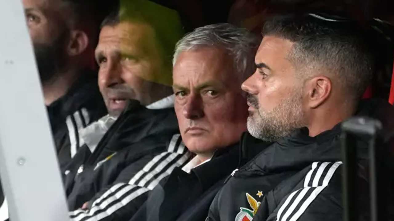 Fenerbahçe'yi yakan Jose Mourinho gözünü Benfica'ya dikti