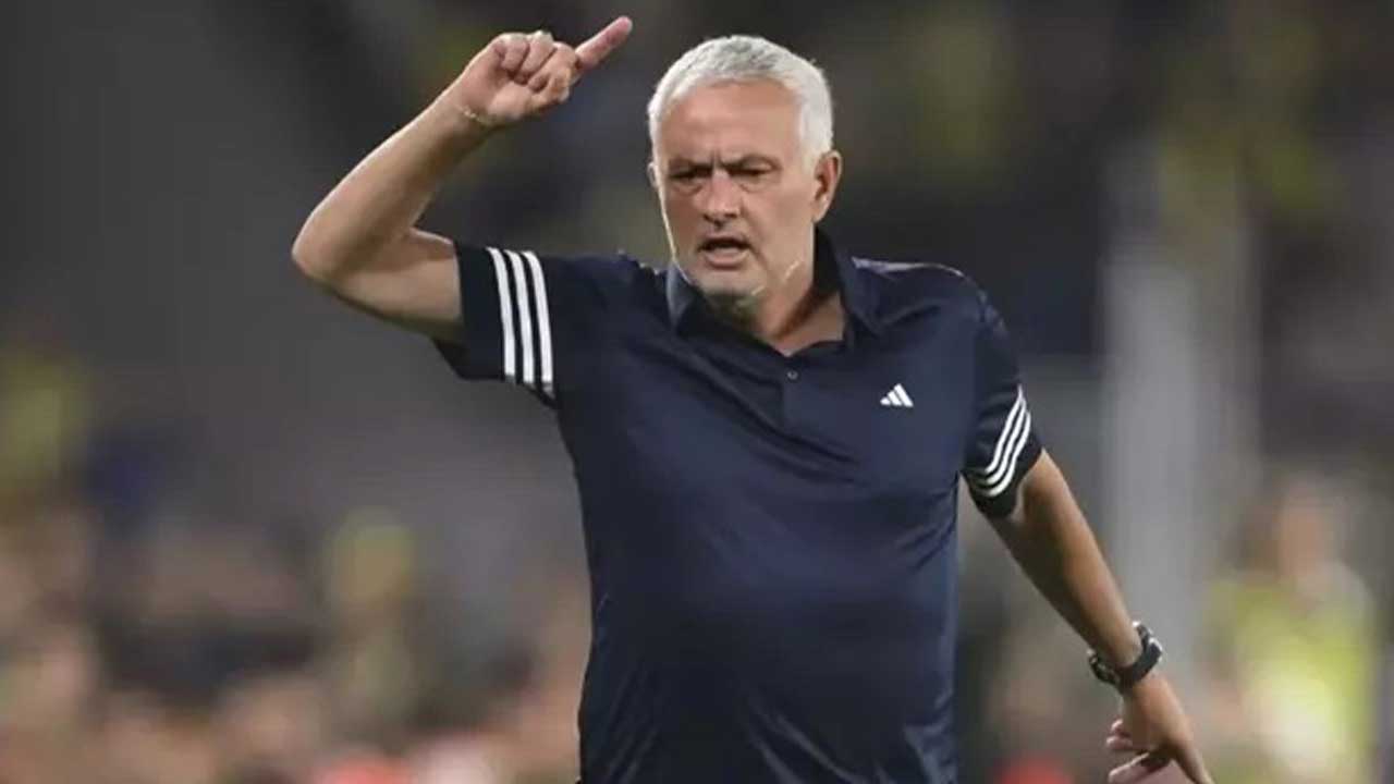 Foto - Fenerbahçe'yi yakan Jose Mourinho gözünü Benfica'ya dikti