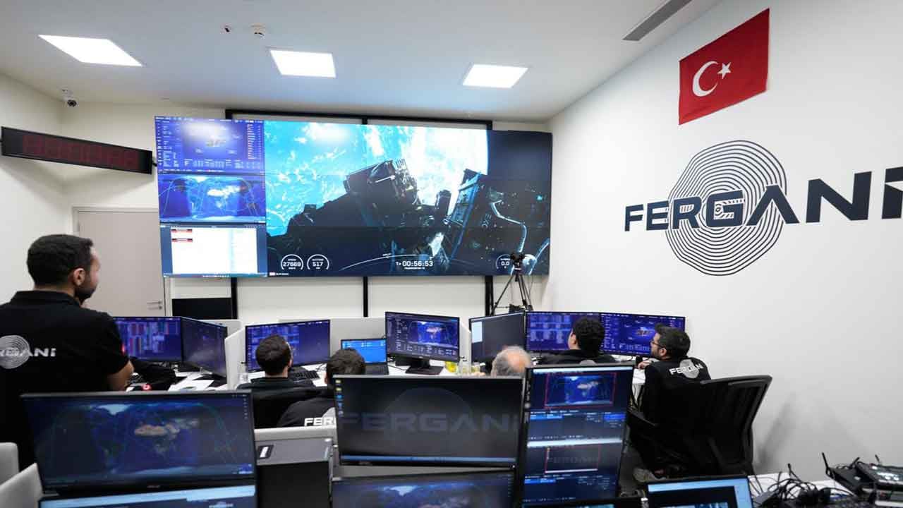 Foto - Fergani'nin beşinci uydusu uzayda!