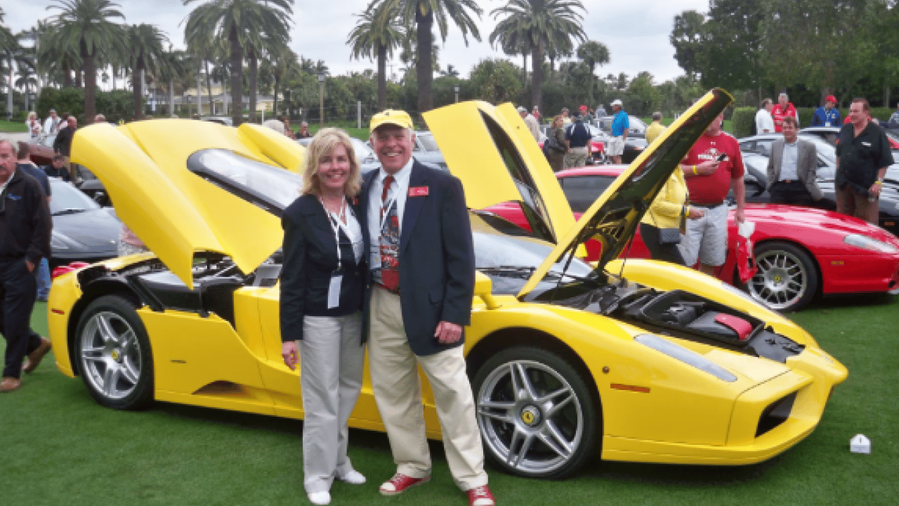 Ferrari Enzo rekor fiyata satıldı! Rakamı dudak uçuklattı!