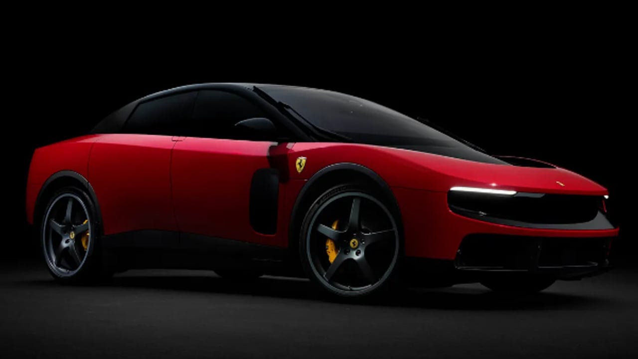 Foto - Ferrari tarihinde yeni sayfa! 530 km menzil ve 1050 HP güç ile "Luce" sahneye çıktı!