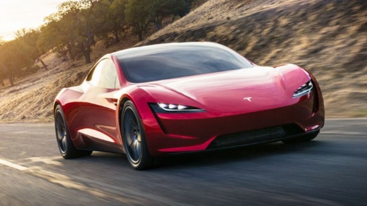 Tesla'nın süper otomobili görücüye çıkıyor! Ferrari yanında kağnı gibi kalır! 