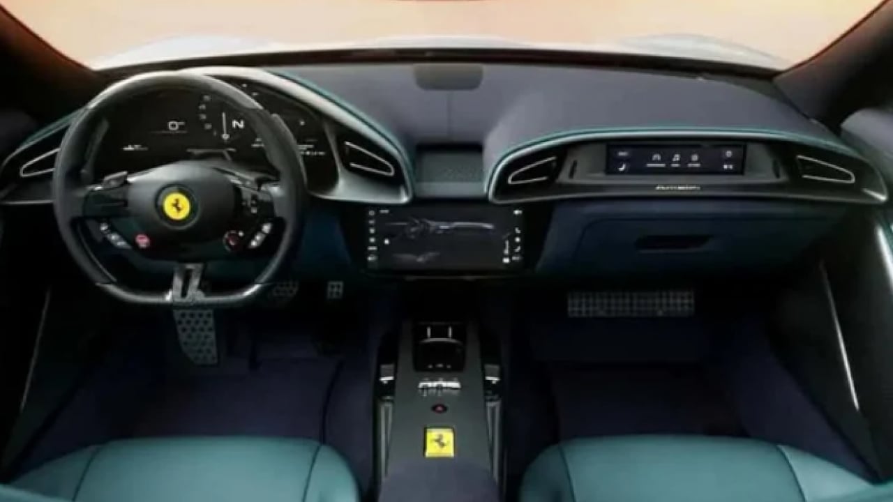 Foto - Ferrari'nin yeni modeli Türkiye'de satışa çıktı! İşte fiyatı ve özellikleri!